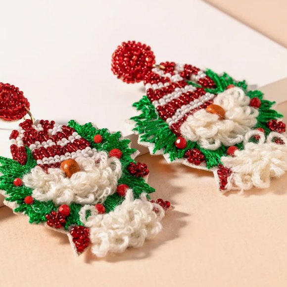 SANTA Seed Bead Earrings - Picture 2 of 2
